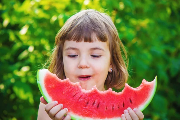 Child Eats Watermelon Selective Focus — Stock Photo, Image