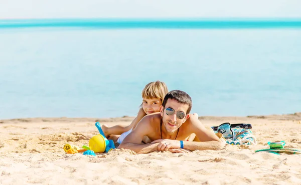 Famiglia Belle Foto Con Mare Palme Concentrazione Selettiva Natura — Foto Stock