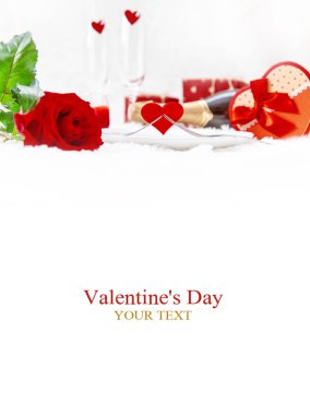 Sevgililer günü. Güzel arka plan tebrik kartı bir gül. Seçici odak. Tatil.