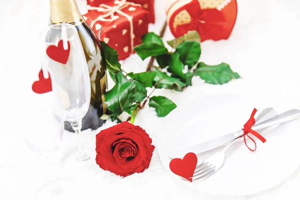 Día San Valentín Hermosa Tarjeta Felicitación Fondo Con Una Rosa — Foto de Stock