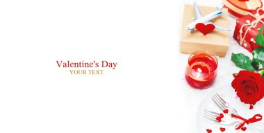 Sevgililer Günü. Güzel bir hediye gezisi. Seçici odaklanma. Tatil