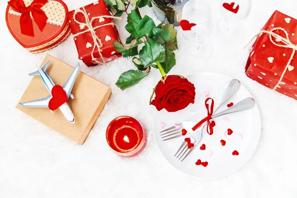Hari Valentine Sebuah Perjalanan Hadiah Yang Indah Fokus Selektif Liburan — Stok Foto