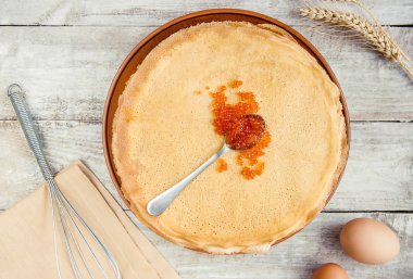 Krep ev yapımı. Krep. Seçici odak. Yiyecek ve içecek