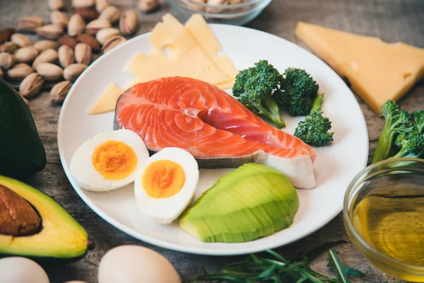 Keto Dieta Alimentos Ingredientes Establecidos Enfoque Selectivo Naturaleza — Foto de Stock