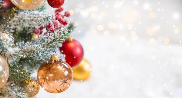 Mutlu Noeller, tebrik kartı geçmişi. Seçici odaklanma. Doğa.