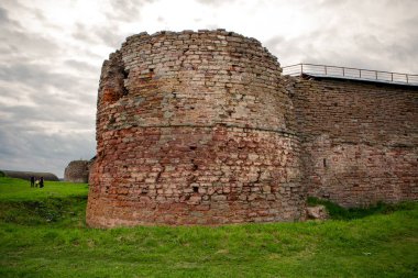 Schlsselburg Oreshek kalede ülkesinde harap binalar