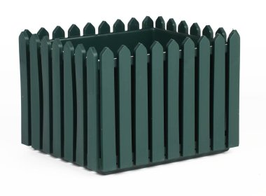 beyaz bir arka plan bir balkon için kafes saksı