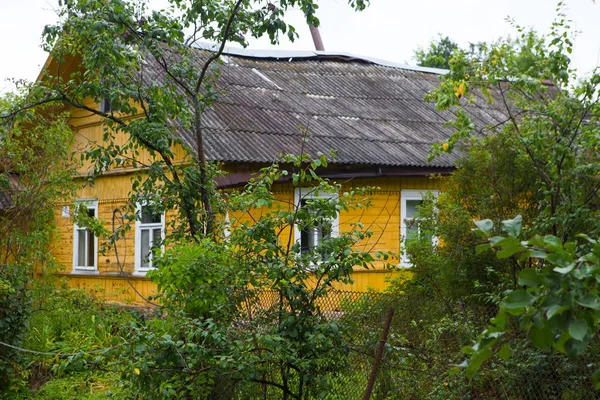 Holzhaus Dorf — Stockfoto