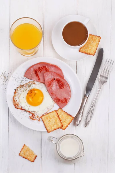 Huevos Fritos Con Tocino Café Nata Zumo Naranja —  Fotos de Stock