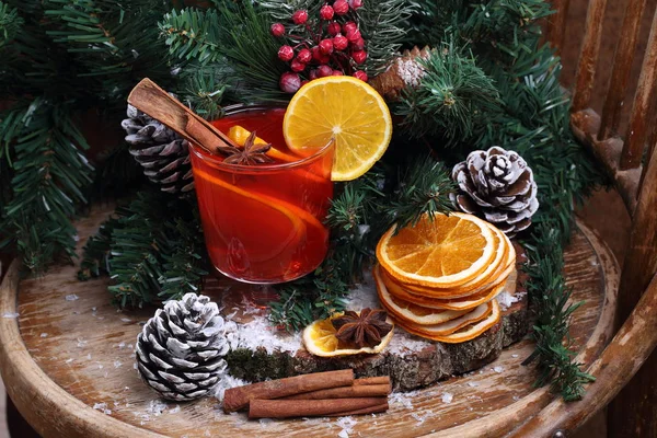 Vin Chaud Près Des Branches Épinette Noël — Photo