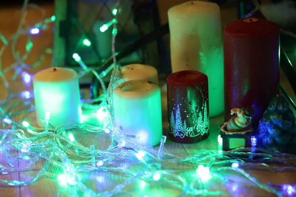 Gloedvolle Kerst Garland Kaarsen — Stockfoto