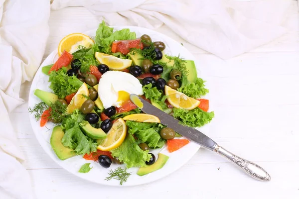 Vegetable Salad Salmon — Stock Photo, Image