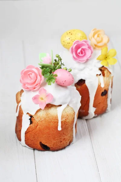 Gâteau Pâques Avec Glaçage Blanc Décor Confiserie — Photo