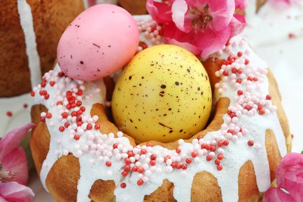 Torta Pasqua Uova Fiori Mela Paradiso — Foto Stock