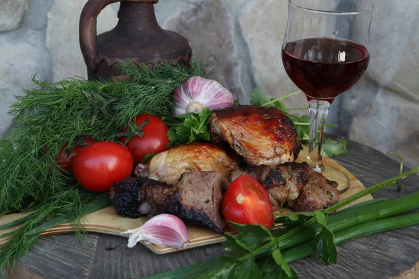 Kebab Vegetables Herbs Red Wine — Stock Photo, Image