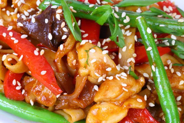 Pasta Con Verduras Dente Con Salsa Picante — Foto de Stock