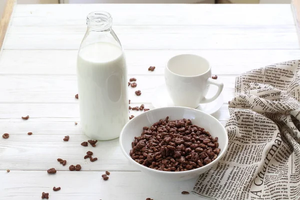 Chocolate Balls Milk Cereal — Stock Photo, Image
