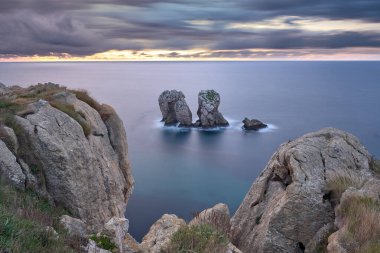 Liencres 'te Urro del Manzano' da gökyüzü fırtınayı tehdit ediyor