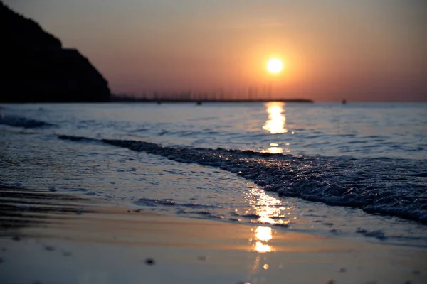 Alba Garraf Beach Con Riflesso Del Sole — Foto Stock