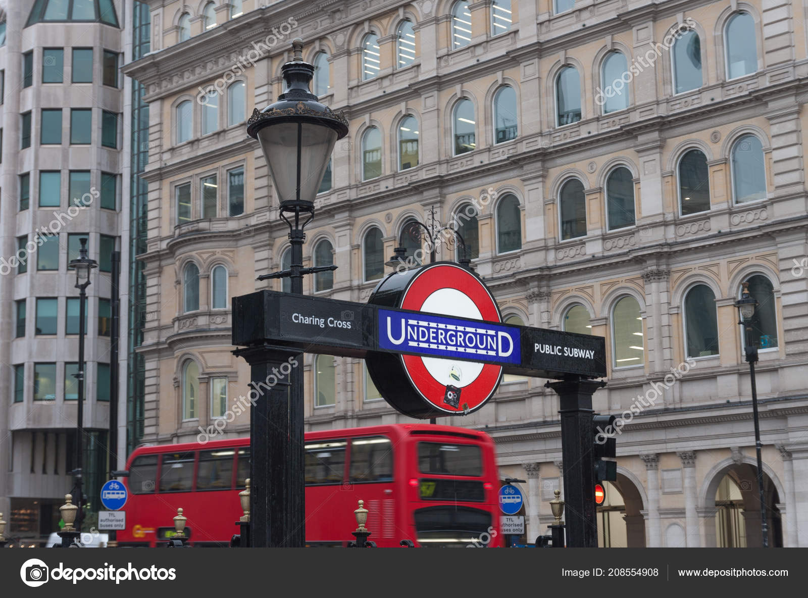 Trafalgar Square London September 2017 Underground Station