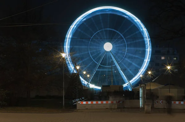 Roue Ferris Noël Barrières Béton Fer Sur Place Moravie Époque — Photo