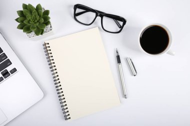 Üstten Görünüm office tablo Resepsiyon