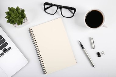 Üstten Görünüm office tablo Resepsiyon