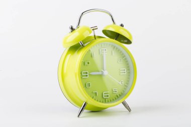 Alarm saati beyaza izole edildi