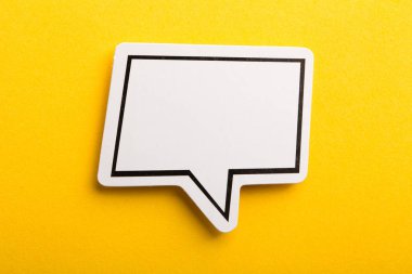 Konuşma Balonu Yalıtılmış Sarı Arka Plan