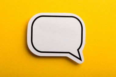 Konuşma Balonu Yalıtılmış Sarı Arka Plan