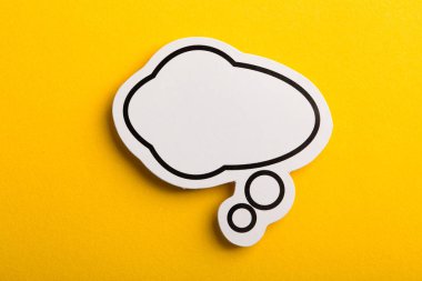 Konuşma Balonu Yalıtılmış Sarı Arka Plan