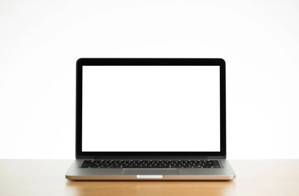 Mock Up Of Blank Laptop On The Desk — Stock Photo, Image