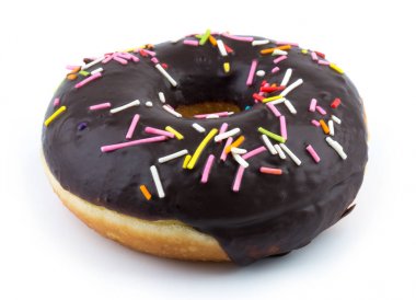 Çörek üzerinde beyaz izole renkli sprinkles ile