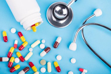 Tıp Ve Stetoskop Mavi