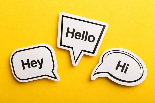 Hello Speech Bubble Isolated On Yellow Background — Stock Photo, Image