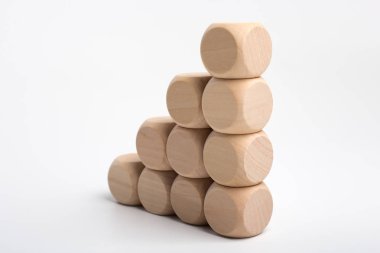 Büyüme Kavramı Blokları Beyaz Yalıtılmış