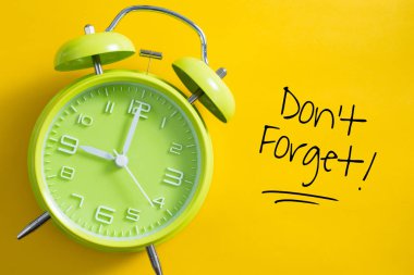 Alarm Lı Saat Kenara Metin Unutmayın