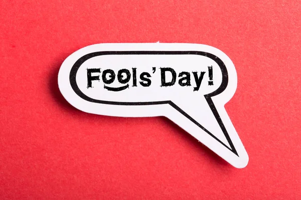 April Fools Day Speech Bubble Isoliert Auf Rotem Hintergrund — Stockfoto