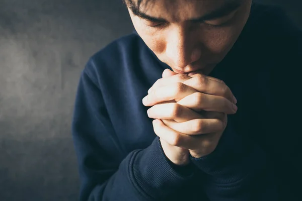 Dua Eden Adam Daha Iyisini Umuyor Tanrı Dan Şans Başarı — Stok fotoğraf