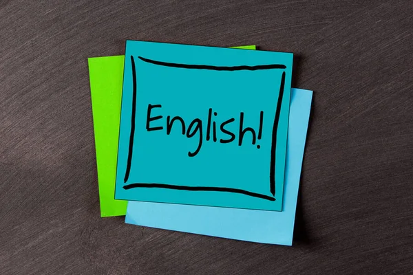 Angielski Koncepcja Uczenia Się Lepkiej Kartce Papieru — Zdjęcie stockowe