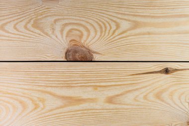 Düğümlü çam ağacından yapılmamış tahtalar. Ahşap arka plan. Doku.