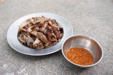 Sichuan biber soslu ızgara domuz eti Tay eğilim besindir 