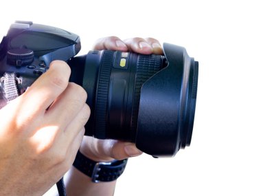 Kamerayı tutan eller 