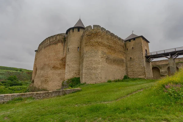 Khotyn 的堡垒墙壁的看法 乌克兰 — 图库照片