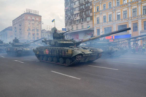 Kiev Ucrania Agosto 2018 Tanques Del Ejército Ucraniano Ensayo Del — Foto de Stock