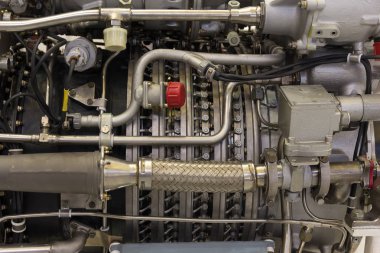 Uçak motoru standında ayrıntılarını kapatın. Sanayi