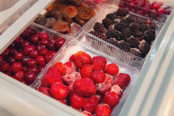 Gefrorenes Obst Auf Der Ladentheke Lebensmittel — Stockfoto