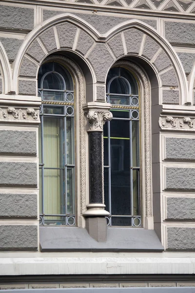Beautiful vintage window in a classical style. Architecture — Stock Image Beautiful vintage window in a classical style. Architecture Stock Photo