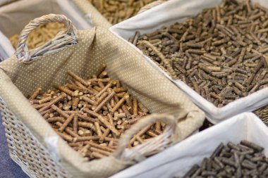 Hasır sepetleri ile Tarım Fuarı pelleted bileşik yem çeşitleri