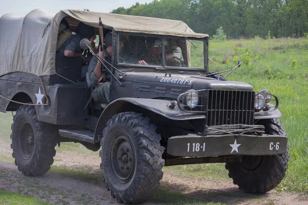 Kijów, Ukraina-09 maja 2018: pojazd wojskowy Stanów Zjednoczonych Ameryki podczas II wojny światowej w historycznej rocznicy odbudowy zwycięstwa — Zdjęcie stockowe